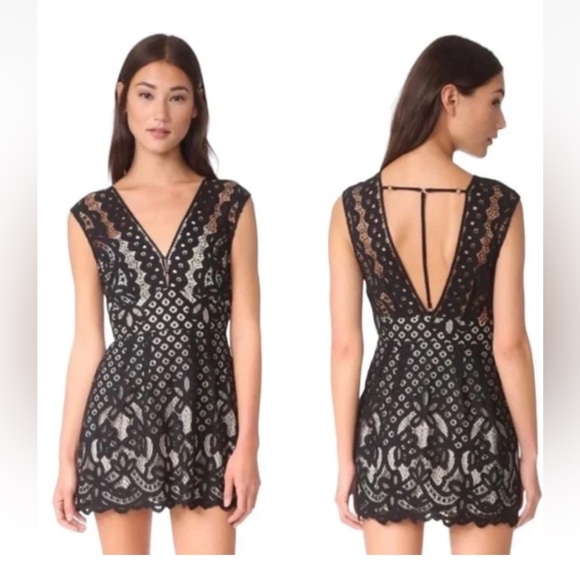 One Million Lovers, Free People Black Lace Mini Dress Sz 8
Pré ❤️ - Picture 3 of 3